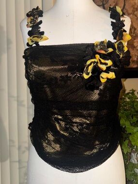 Y2K Me Solo mesh floral cami top
